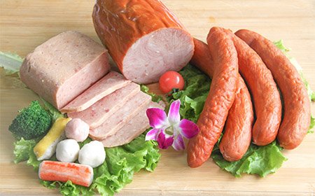 -2_0001_lunch meat and sausage